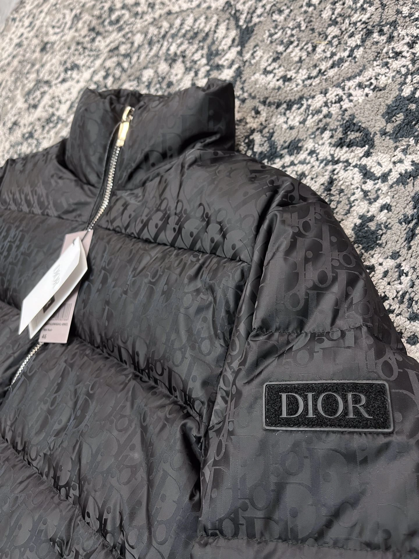 &wg.luxury- 4ior Down Jacket oversized item:D-F409I0402
